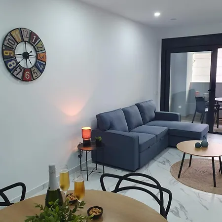 דירה New Luxury - 200m From Center & טורבייחה
